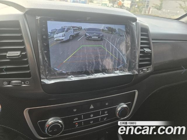 KG Mobility (SsangYong) Rexton Sports Khan Diesel 2.2 2WD Wild 2023 — фото 8