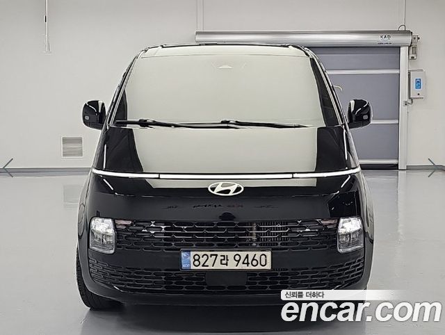 Hyundai Staria HEV 1.6 Cargo 5-Seater Modern 2025 — фото 2
