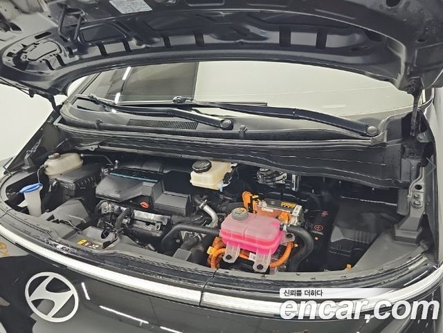 Hyundai Staria HEV 1.6 Cargo 5-Seater Modern 2025 — фото 5