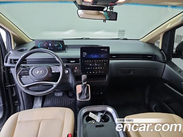 Hyundai Staria HEV 1.6 Cargo 5-Seater Modern 2025 — фото 7