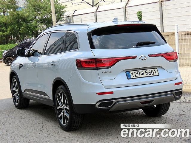 Renault Korea QM6 2.0 LPe RE Signature 2WD 2022 — фото 2
