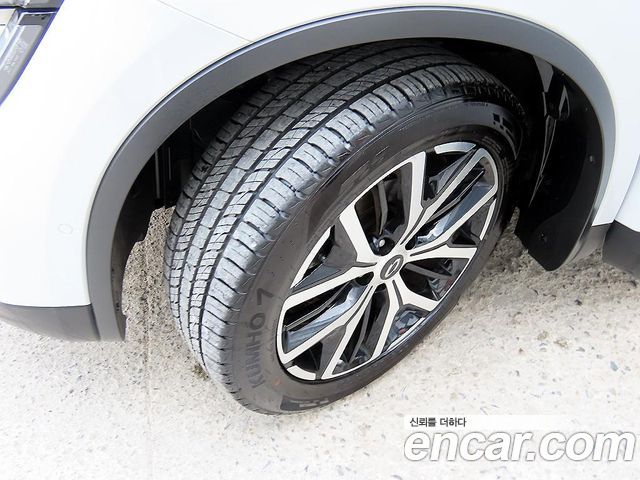 Renault Korea QM6 2.0 LPe RE Signature 2WD 2022 — фото 5