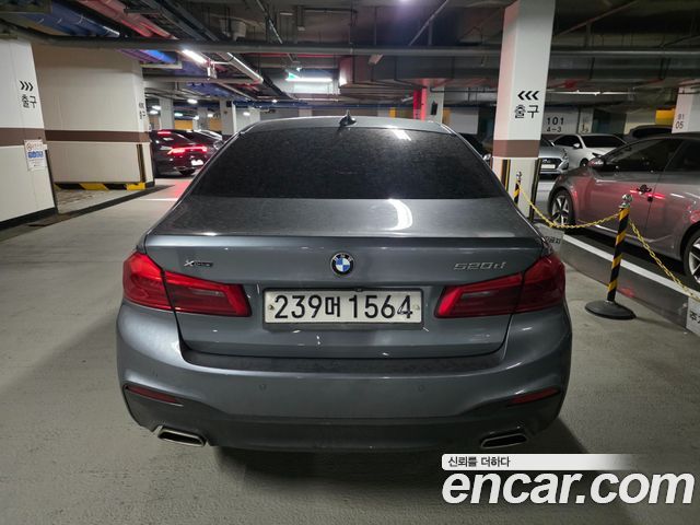 BMW 5 Series (G30) 520d xDrive M Sport Package 2017 — фото 4