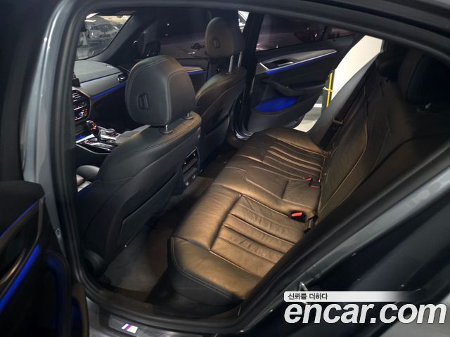 BMW 5 Series (G30) 520d xDrive M Sport Package 2017 — фото 10