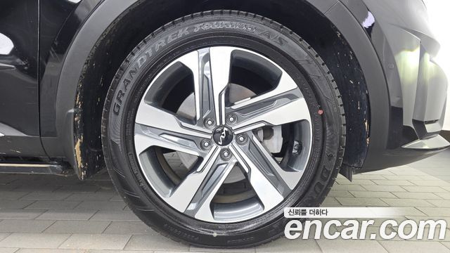 Kia Sorento (IV) HEV 1.6 2WD Gravity 2023 — фото 21