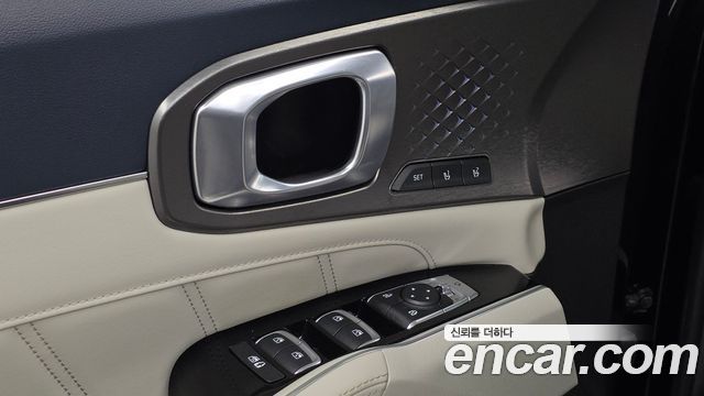 Kia Sorento (IV) HEV 1.6 2WD Gravity 2023 — фото 24