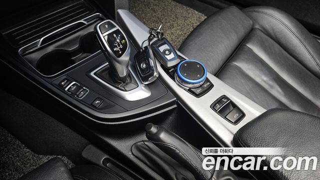 BMW 4 Series (F32) 428i M Sport Convertible 2016 — фото 9
