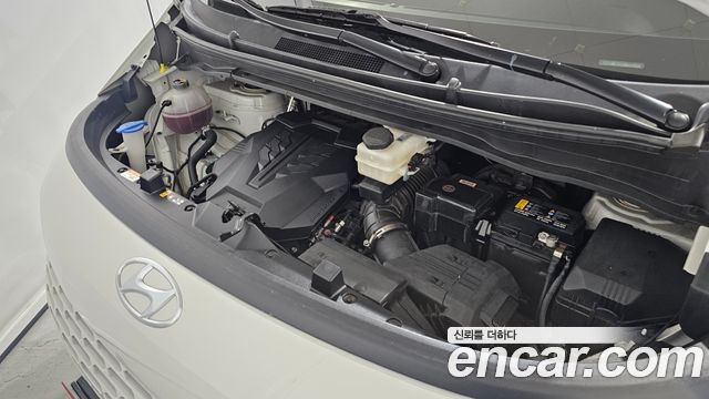 Hyundai Staria L3.5 Cargo 5-Seater Modern 2024 — фото 6