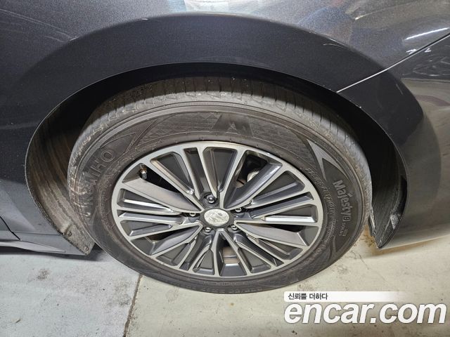Hyundai Grandeur Hybrid (IG) Exclusive Special 2019 — фото 5