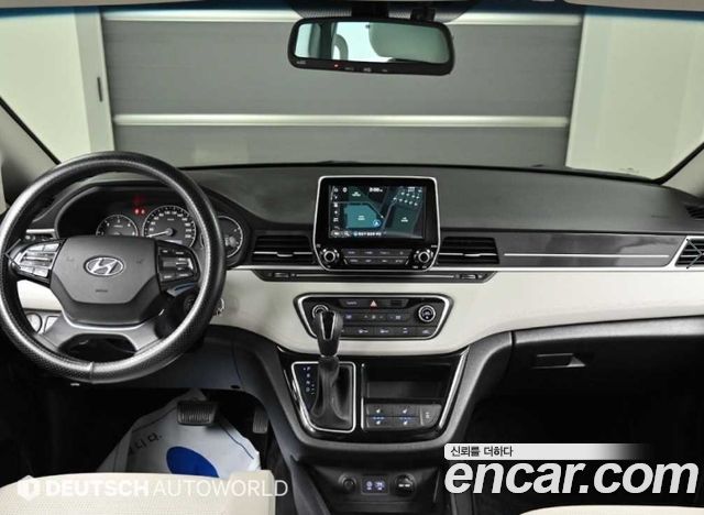 Hyundai Grand Starex 4WD Limousine 2019 — фото 7