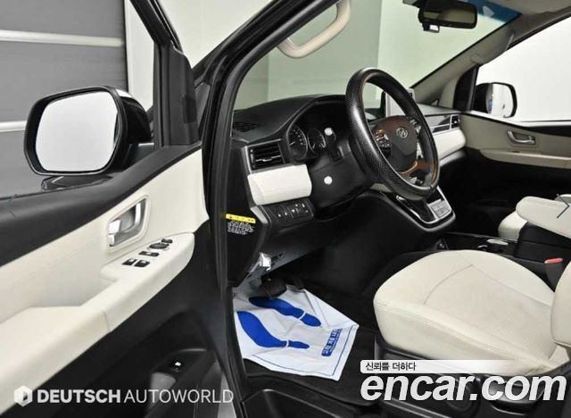 Hyundai Grand Starex 4WD Limousine 2019 — фото 15