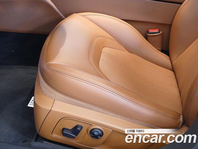 Maserati Quattroporte 3.0 V6 2019 — фото 8