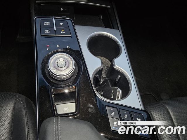 Kia K8 2.5 Gasoline 2WD Noblesse 2023 — фото 7