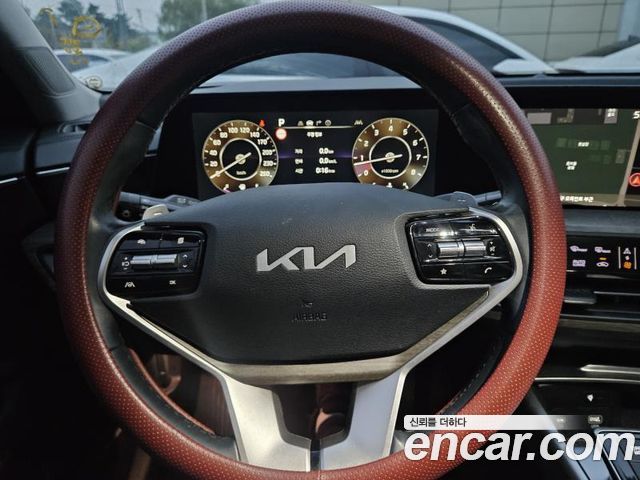 Kia K8 2.5 Gasoline 2WD Noblesse 2023 — фото 8