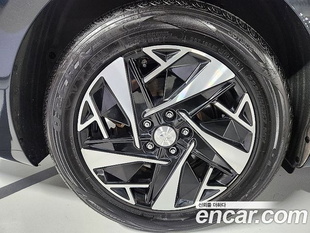 Hyundai Grandeur Hybrid (IG) Le Blanc 2022 — фото 19