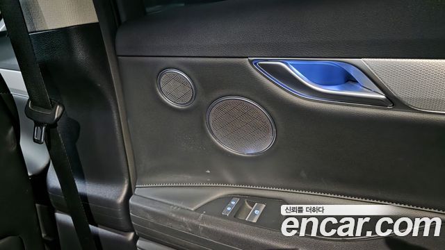 Genesis Electrified G80 (RG3) e-AWD 2022 — фото 21