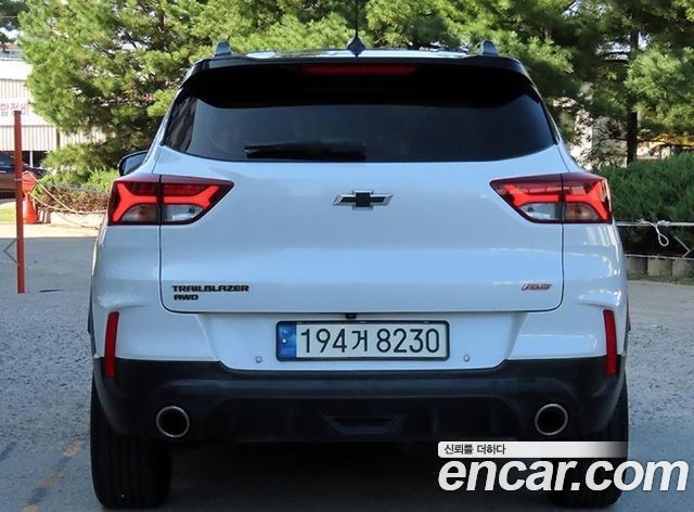 Chevrolet Trailblazer 1.3 Turbo 4WD RS 2023 — фото 4