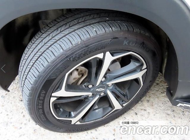 Chevrolet Trailblazer 1.3 Turbo 4WD RS 2023 — фото 24