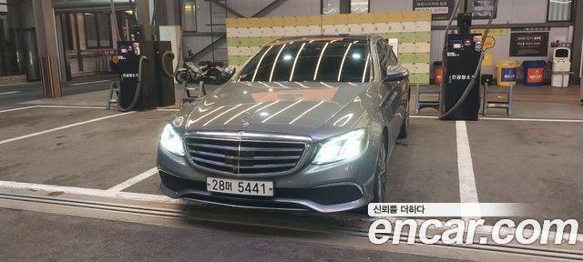 Mercedes-Benz E-Class (W213) E400 4MATIC Exclusive 2017 — фото 17