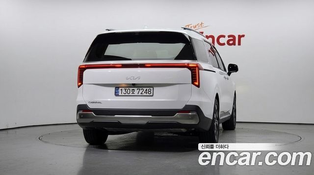 Kia Carnival (IV) Gasoline 9-Seater Noblesse 2024 — фото 4