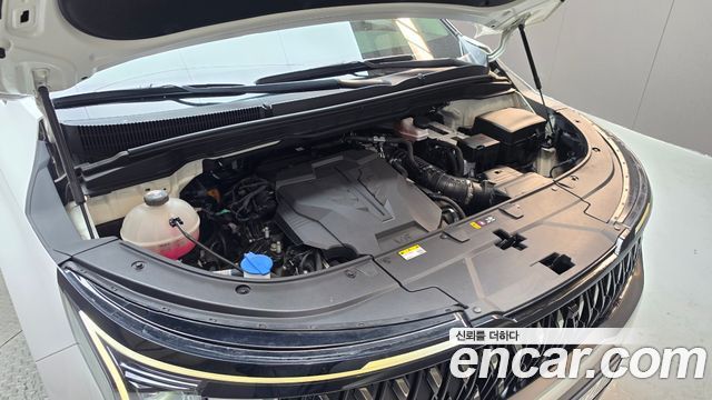Kia Carnival (IV) Gasoline 9-Seater Noblesse 2024 — фото 6