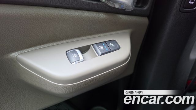 Kia Carnival (IV) Gasoline 9-Seater Noblesse 2024 — фото 32