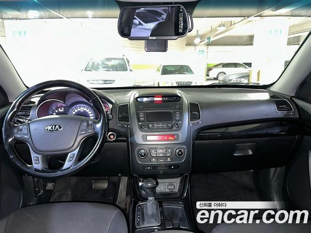 Kia Sorento R Diesel 2.0 2WD TLX 2013 — фото 7