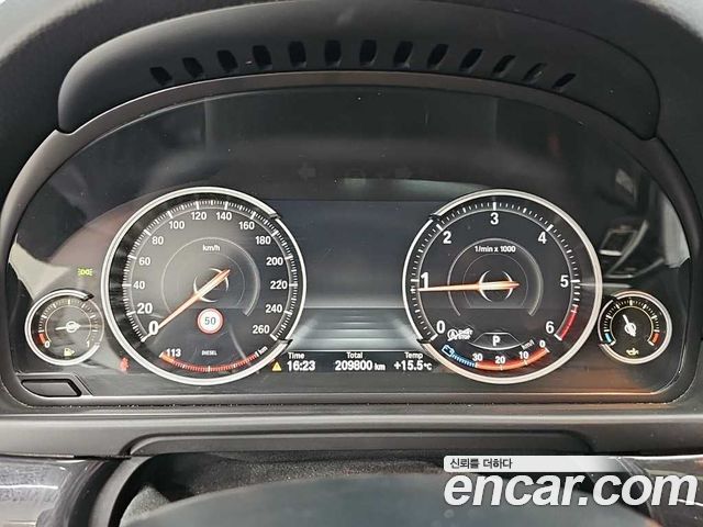 BMW 5 Series (F10) 520d xDrive M Aero Dynamic 2016 — фото 6