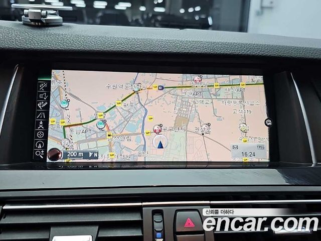 BMW 5 Series (F10) 520d xDrive M Aero Dynamic 2016 — фото 19