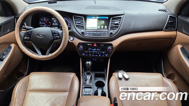 Hyundai Tucson Diesel 2.0 2WD Premium 2017 — фото 7