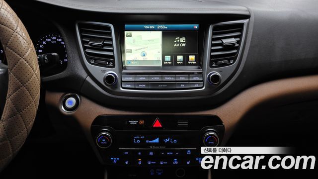 Hyundai Tucson Diesel 2.0 2WD Premium 2017 — фото 15