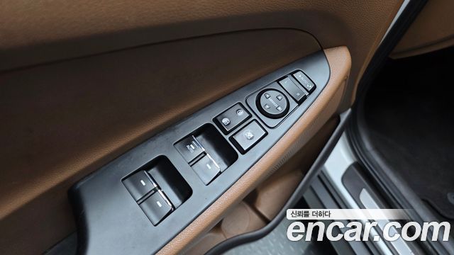 Hyundai Tucson Diesel 2.0 2WD Premium 2017 — фото 27