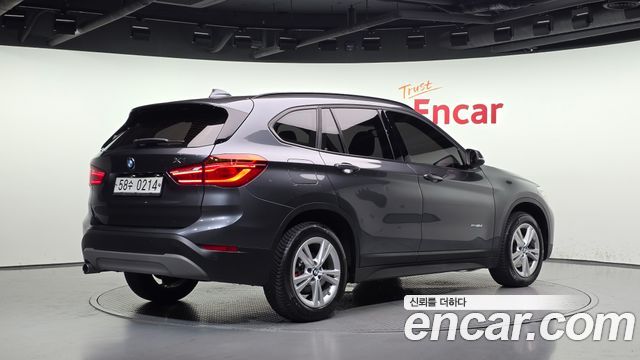 BMW X1 (F48) xDrive 18d 2016 — фото 2