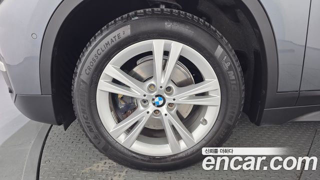 BMW X1 (F48) xDrive 18d 2016 — фото 5