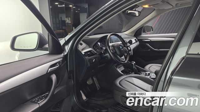 BMW X1 (F48) xDrive 18d 2016 — фото 10