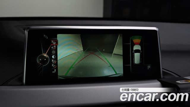 BMW X1 (F48) xDrive 18d 2016 — фото 15