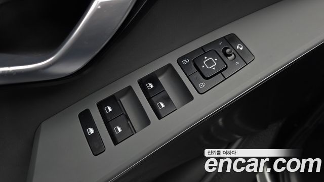 Kia Niro Prestige 2023 — фото 27