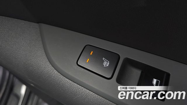 Kia Niro Prestige 2023 — фото 30