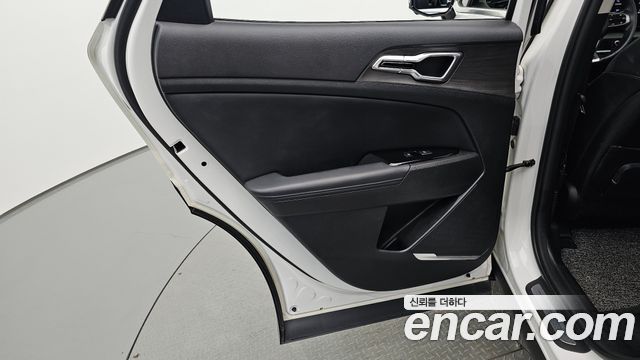 Kia Sportage Hybrid (V) Signature 2WD 2022 — фото 25