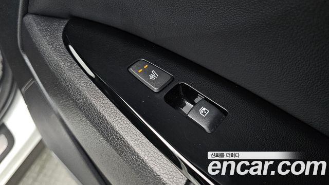 Kia Sportage Hybrid (V) Signature 2WD 2022 — фото 31