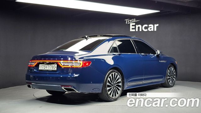 Lincoln Continental (X) 3.0 Presidential AWD 2018 — фото 2