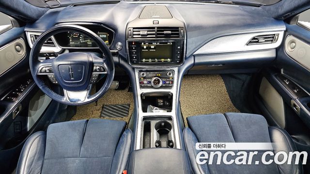 Lincoln Continental (X) 3.0 Presidential AWD 2018 — фото 7