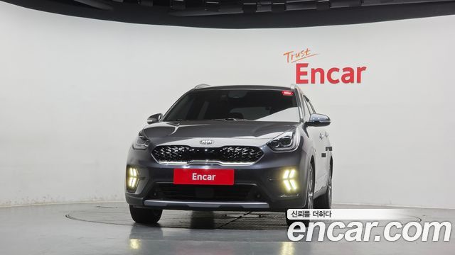 Kia Niro 1.6 HEV Noblesse Special 2020 — фото 3