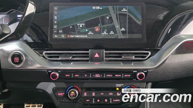 Kia Niro 1.6 HEV Noblesse Special 2020 — фото 15