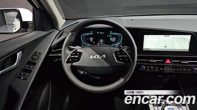 Kia Niro Prestige 2026 — фото 16