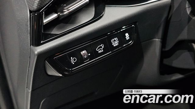 Kia Niro Prestige 2026 — фото 23