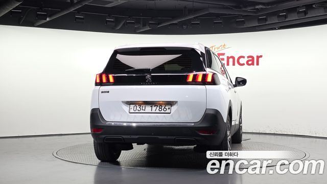 Peugeot 5008 (II) 1.6 BlueHDi Allure 2018 — фото 4