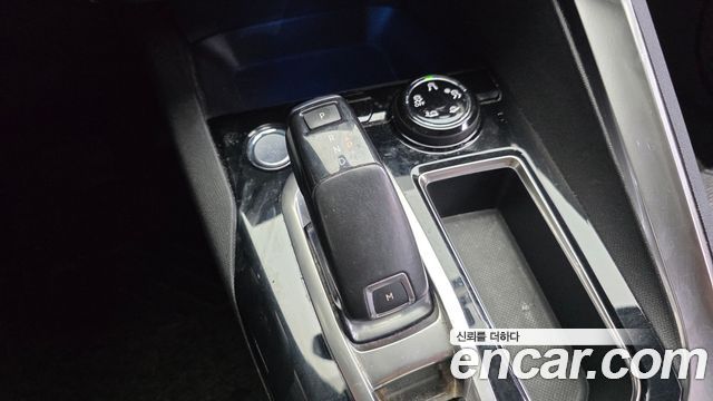 Peugeot 5008 (II) 1.6 BlueHDi Allure 2018 — фото 9