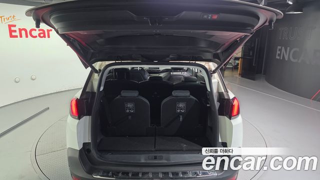 Peugeot 5008 (II) 1.6 BlueHDi Allure 2018 — фото 20