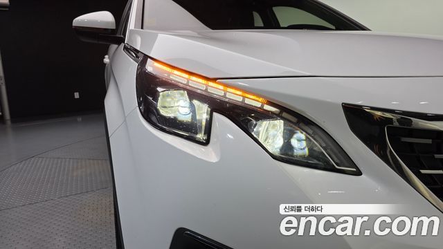 Peugeot 5008 (II) 1.6 BlueHDi Allure 2018 — фото 22
